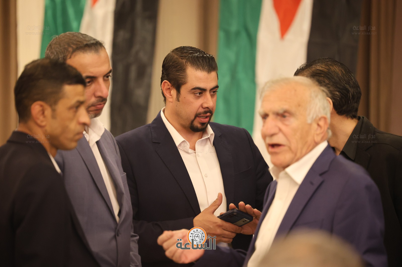 Madar Al-Saa Images 0.7026698389209485