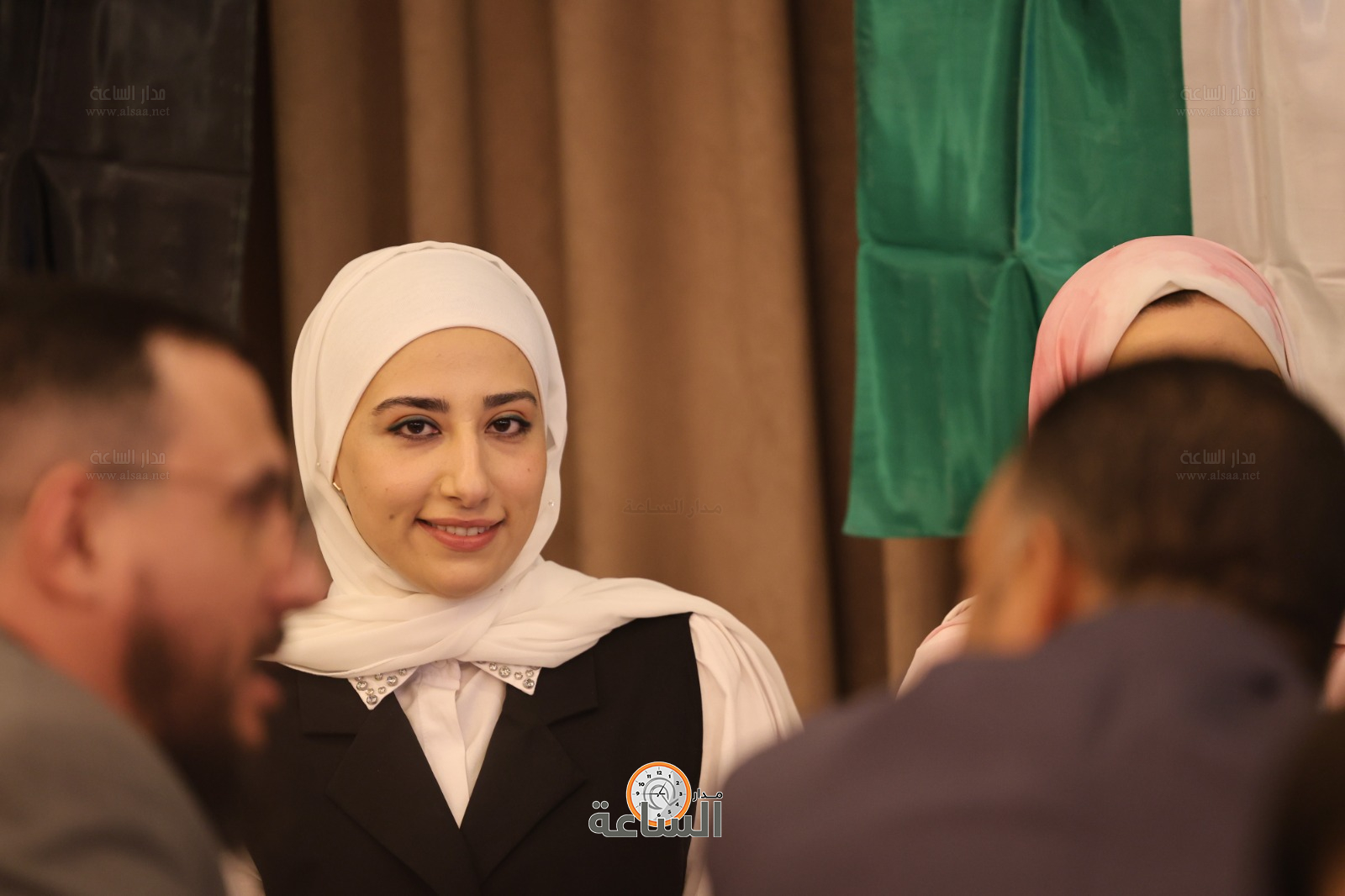 Madar Al-Saa Images 0.9245444650137983