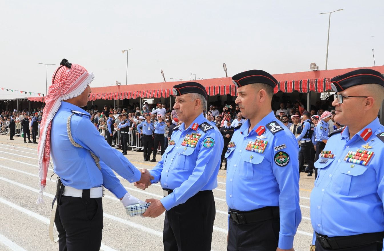 Madar Al-Saa Images 0.07803173713368072