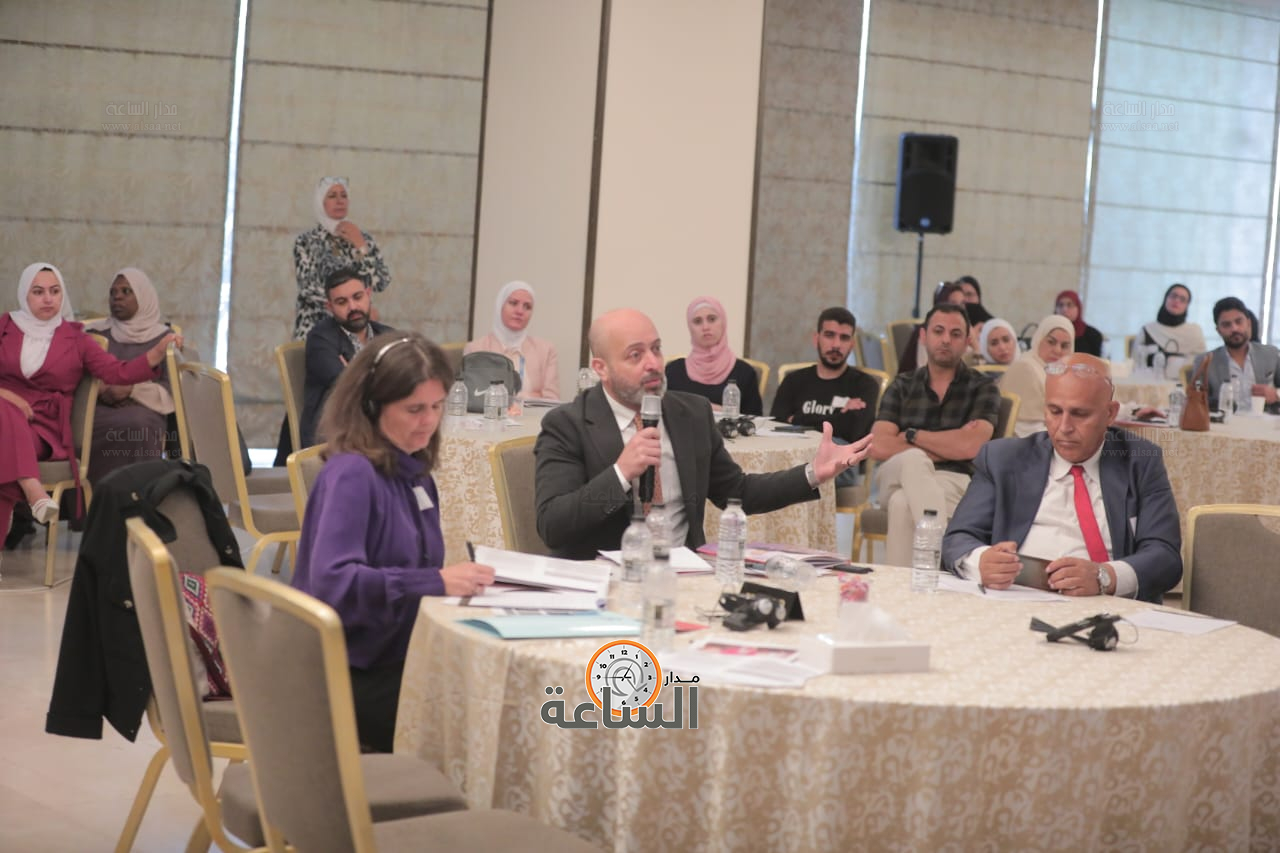 Madar Al-Saa Images 0.9088791390279685