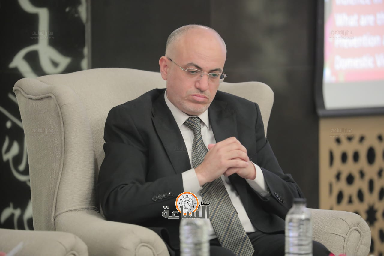 Madar Al-Saa Images 0.383796749489435