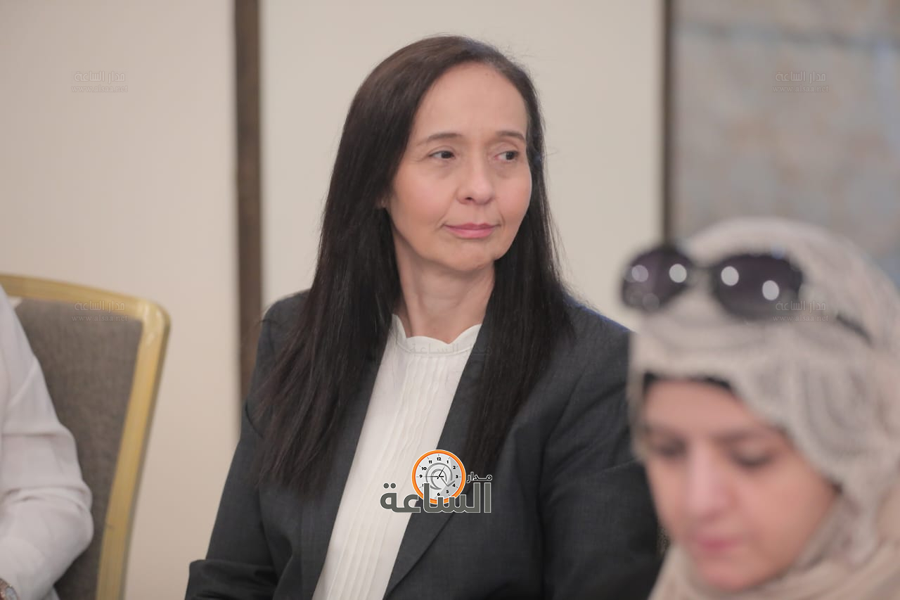 Madar Al-Saa Images 0.38634822120684076