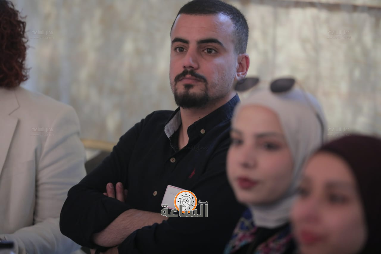 Madar Al-Saa Images 0.7692284360565955