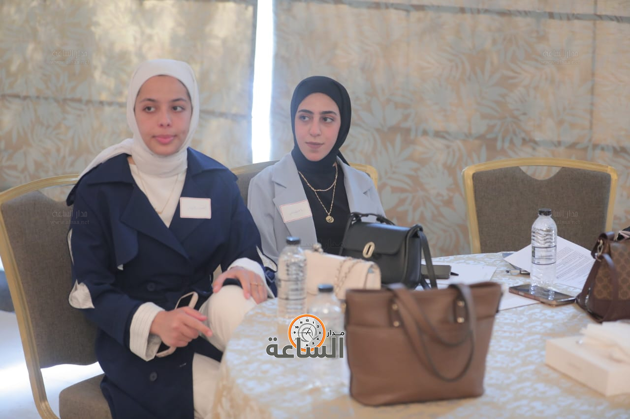 Madar Al-Saa Images 0.4398763560676734