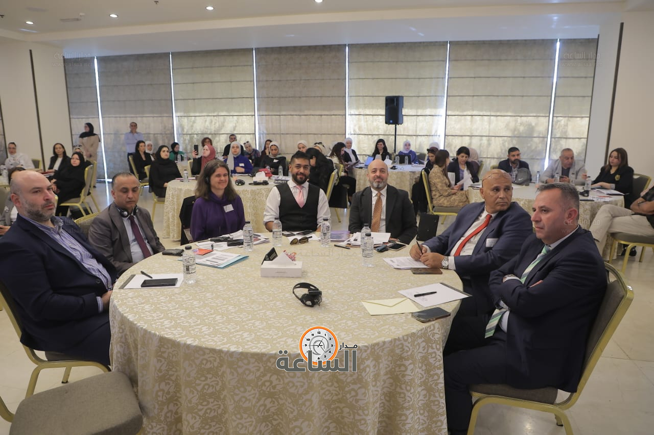 Madar Al-Saa Images 0.12255460504020232