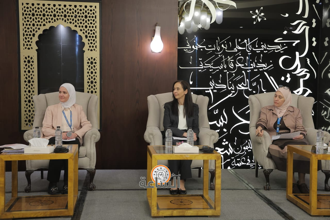 Madar Al-Saa Images 0.35919643181543004