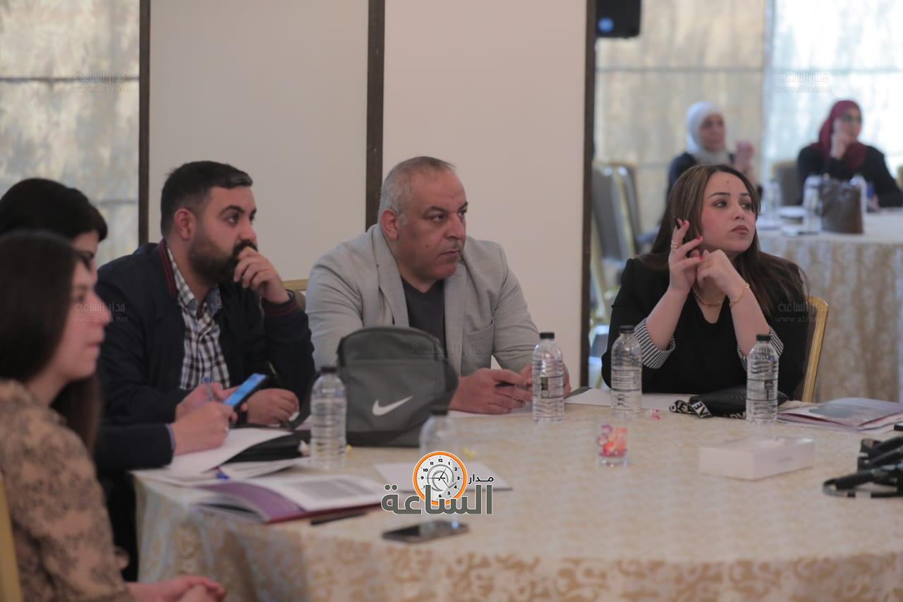 Madar Al-Saa Images 0.09240058176320631