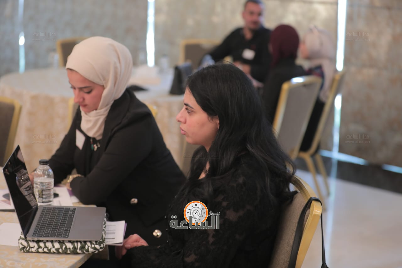 Madar Al-Saa Images 0.0543520909354247