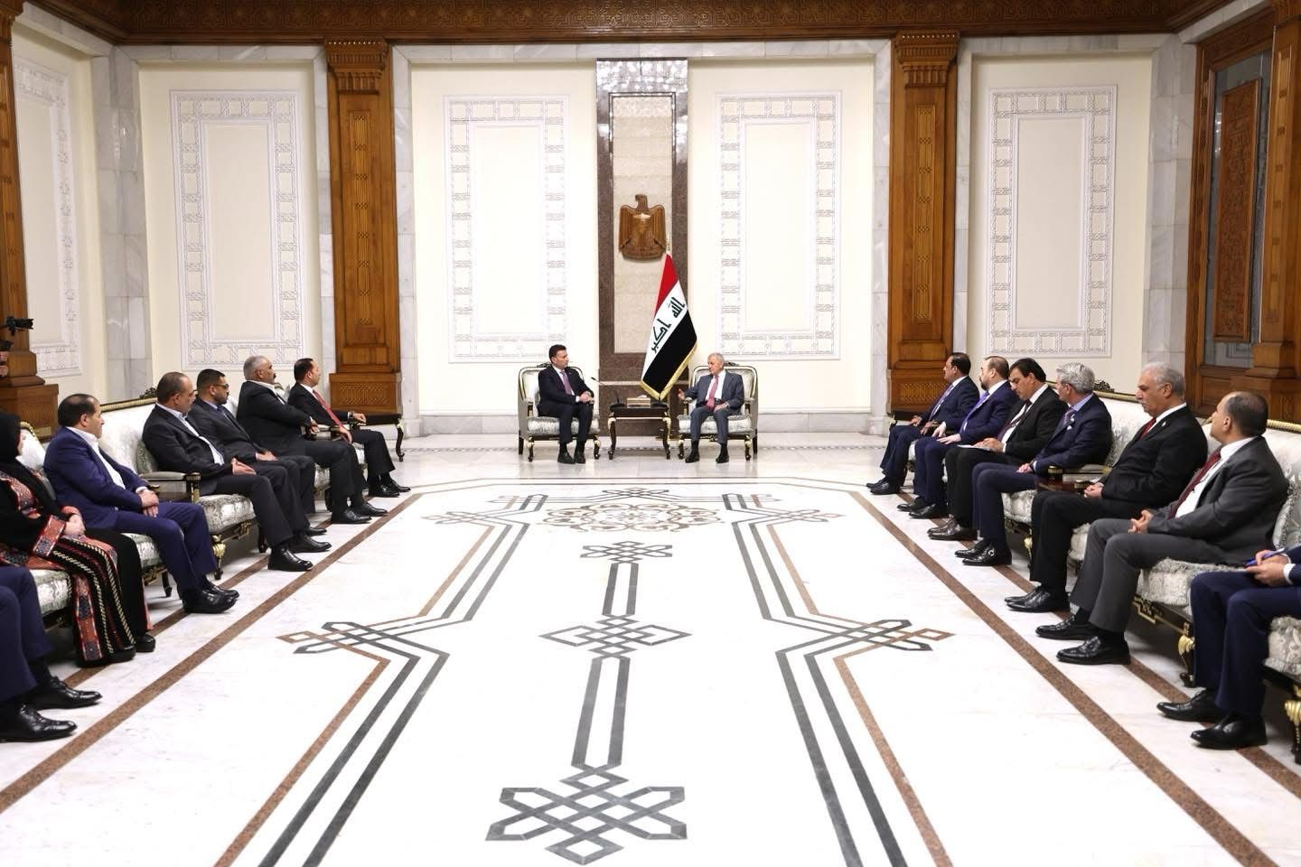 Madar Al-Saa Images 0.4903770702320388