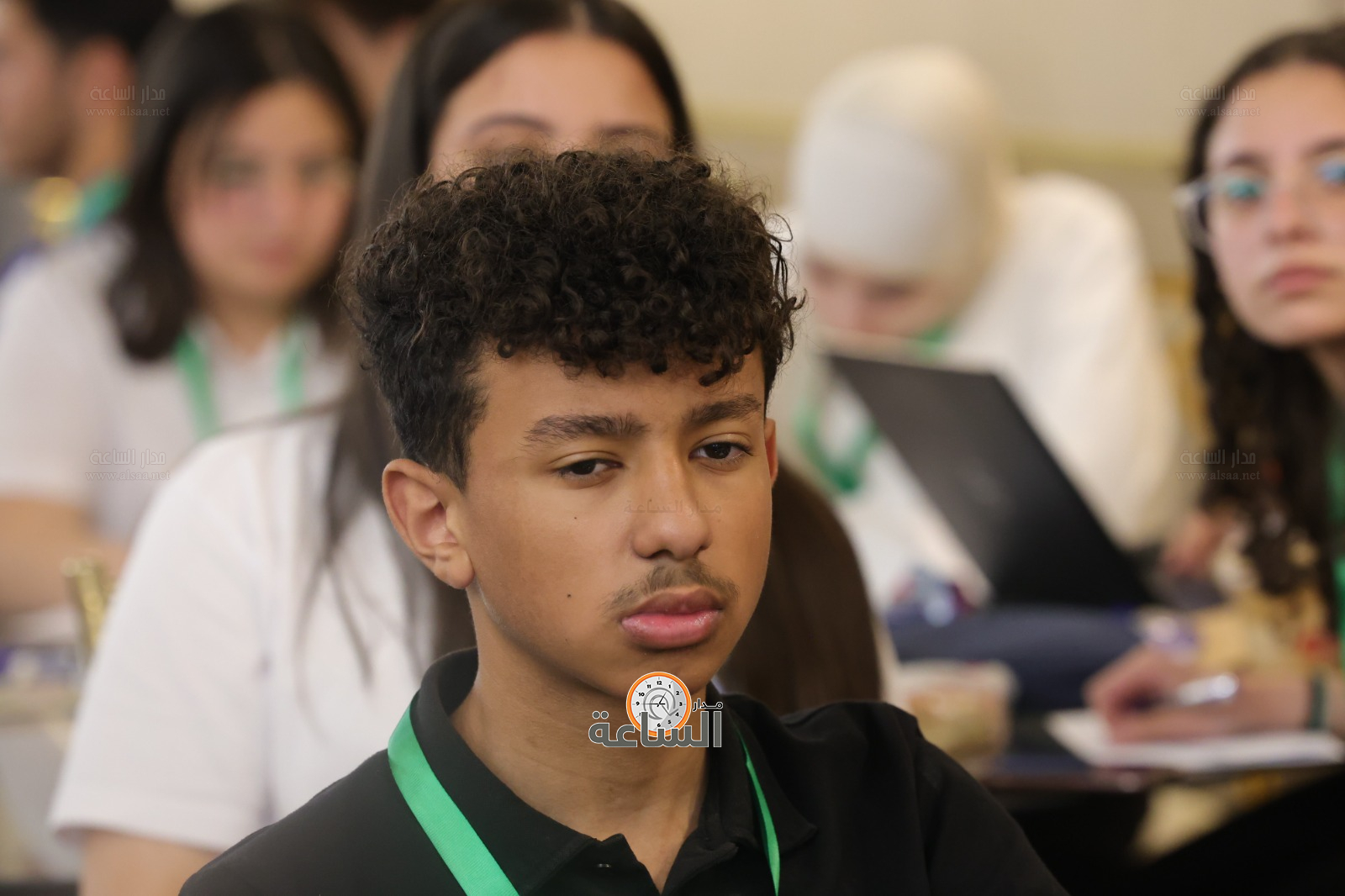 Madar Al-Saa Images 0.3324111822345357