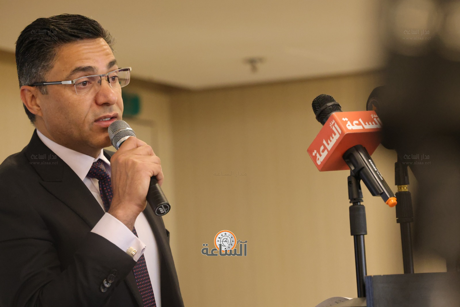 Madar Al-Saa Images 0.240532283751966