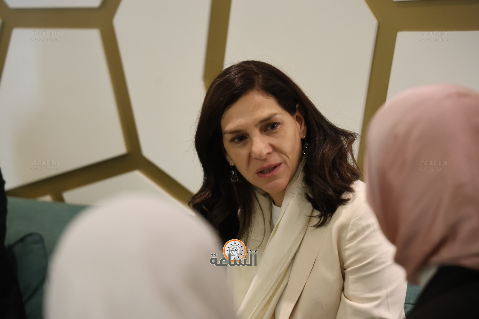 Madar Al-Saa Images 0.6315942832541127