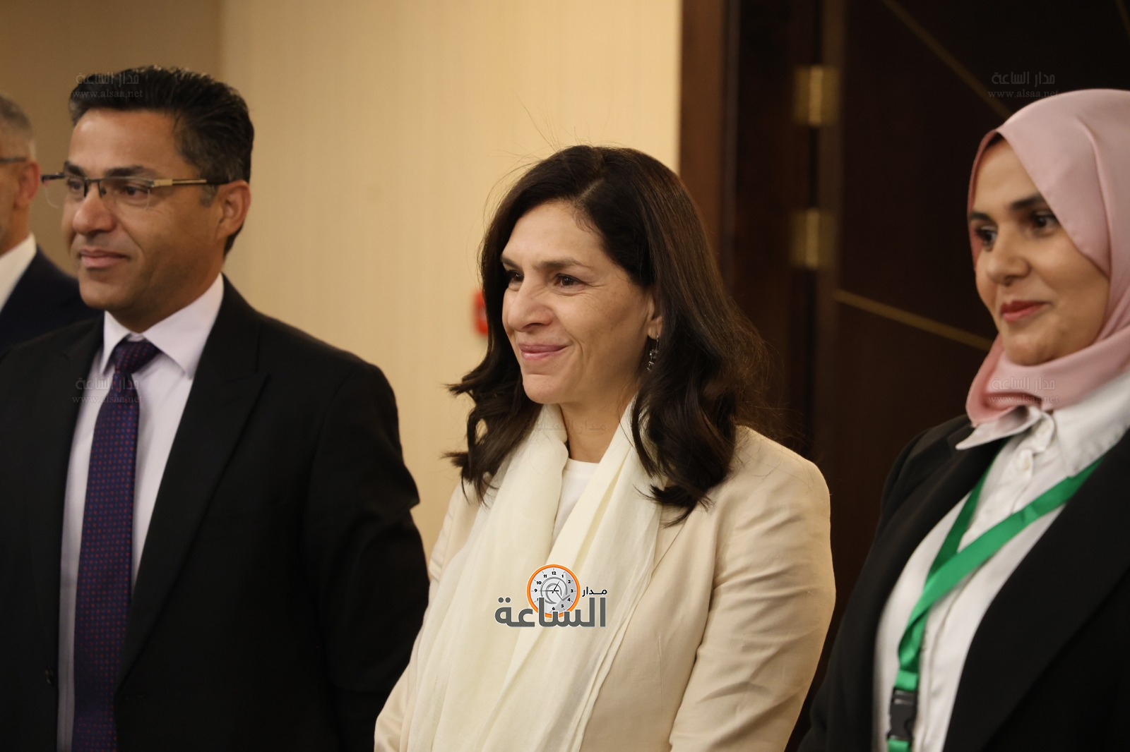 Madar Al-Saa Images 0.1490324228394717