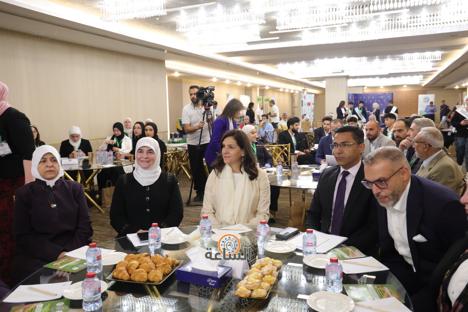 Madar Al-Saa Images 0.5860376925292229