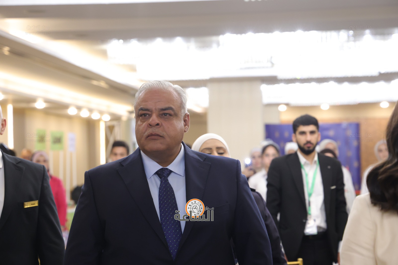 Madar Al-Saa Images 0.4050323386328446