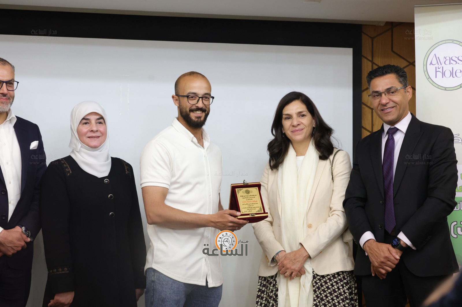 Madar Al-Saa Images 0.1478927802912724