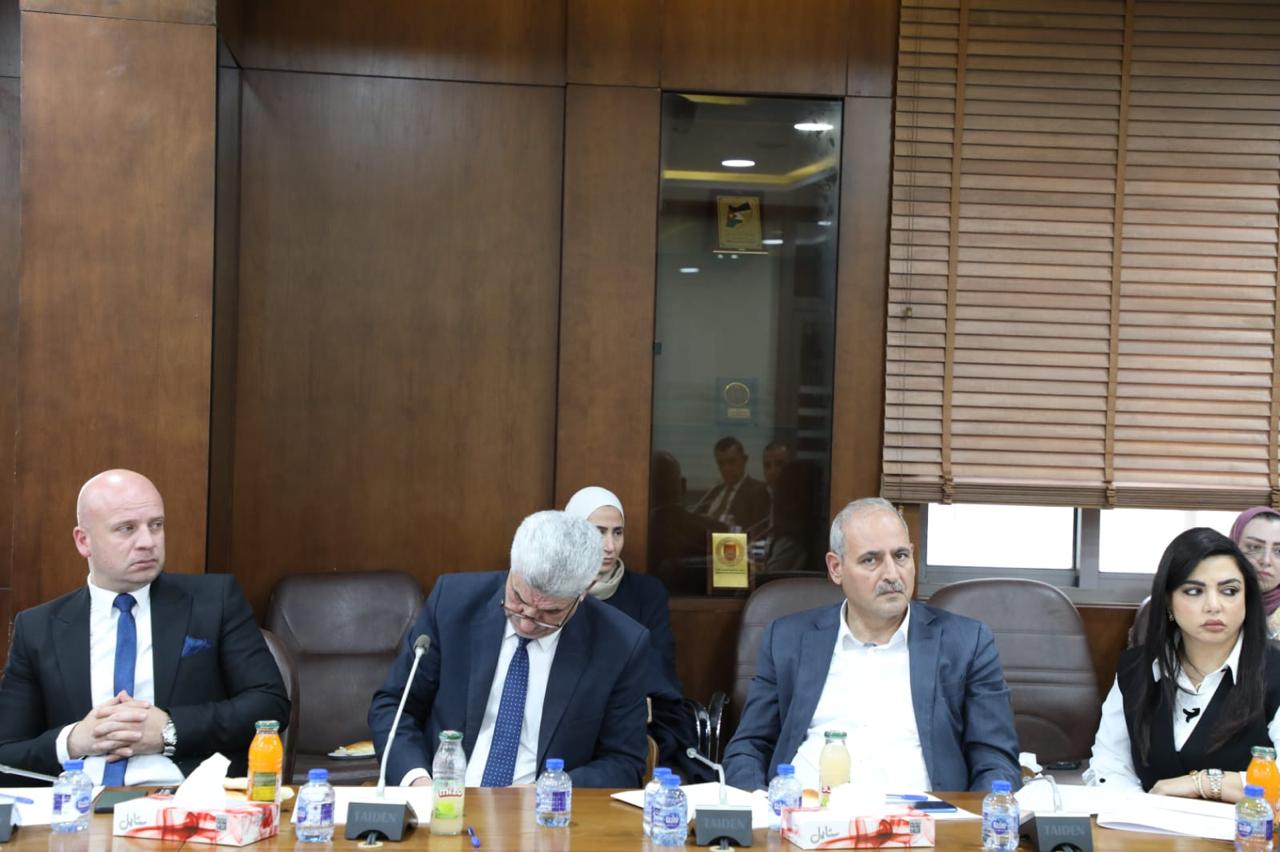 Madar Al-Saa Images 0.8923483671697129