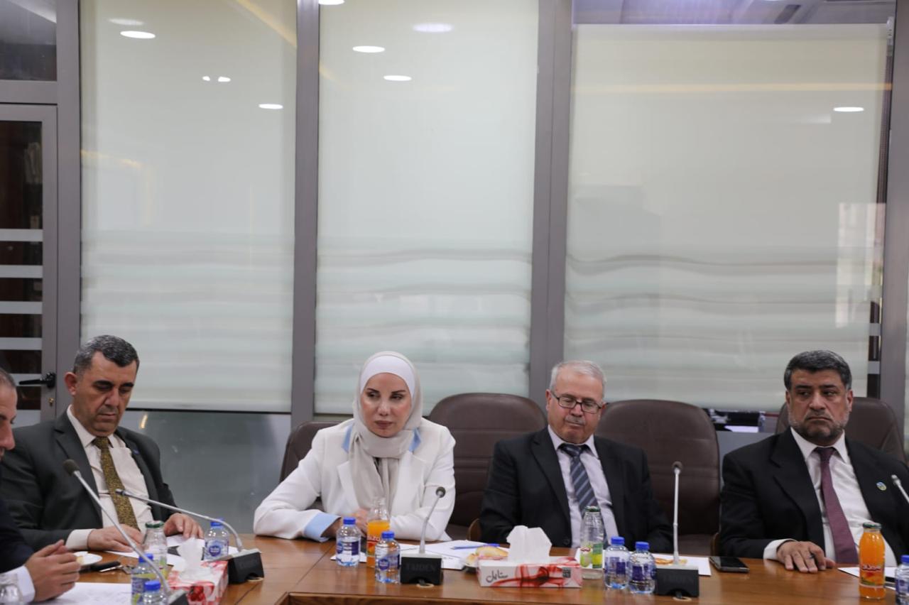 Madar Al-Saa Images 0.43673661317681567