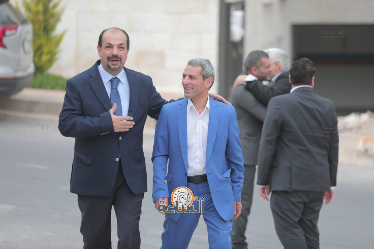 Madar Al-Saa Images 0.3883769715766501