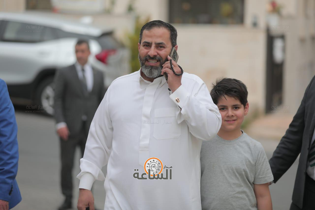 Madar Al-Saa Images 0.4135323854254651