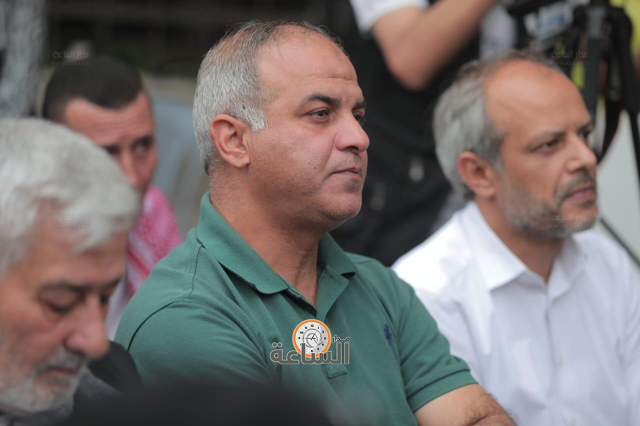 Madar Al-Saa Images 0.7741077320060208