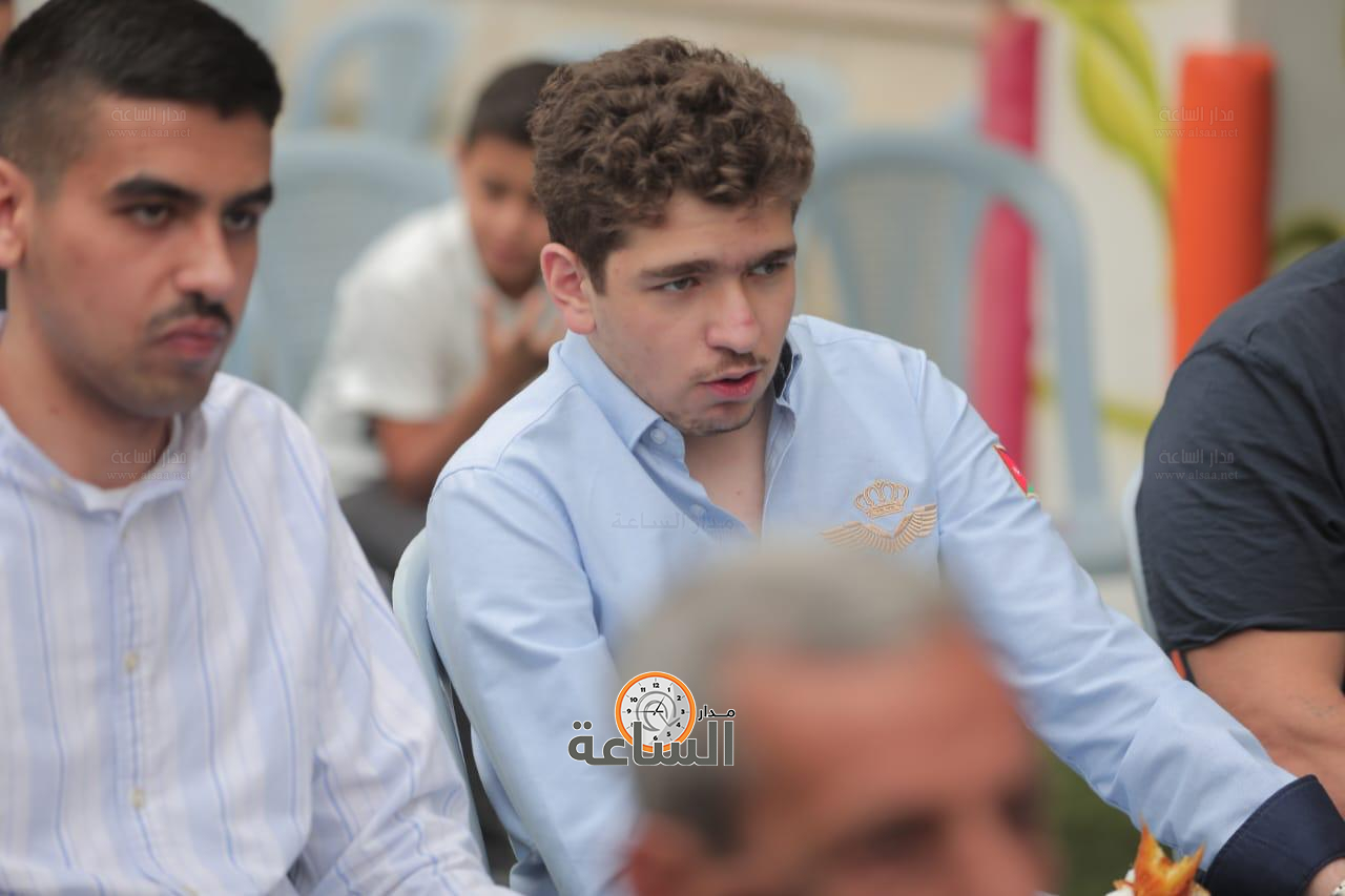 Madar Al-Saa Images 0.9829004366790047