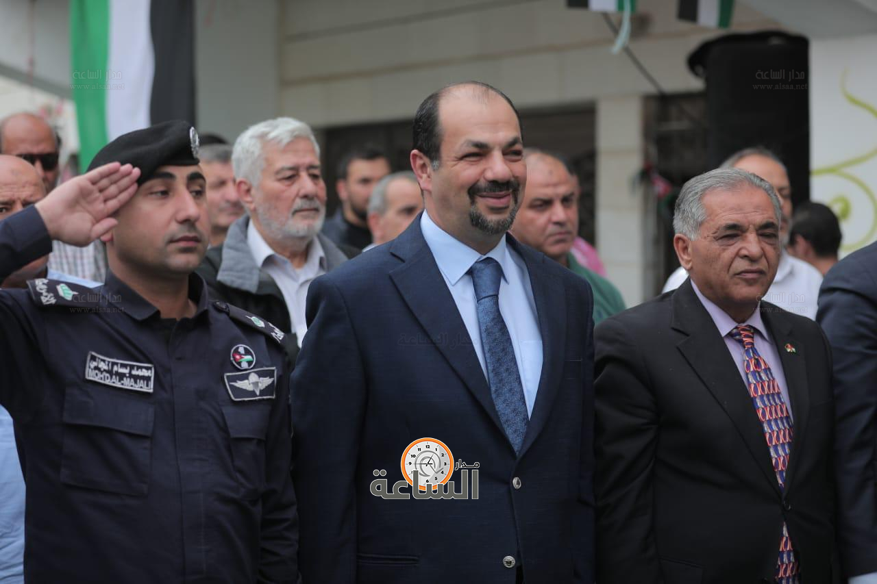 Madar Al-Saa Images 0.5776927120153368