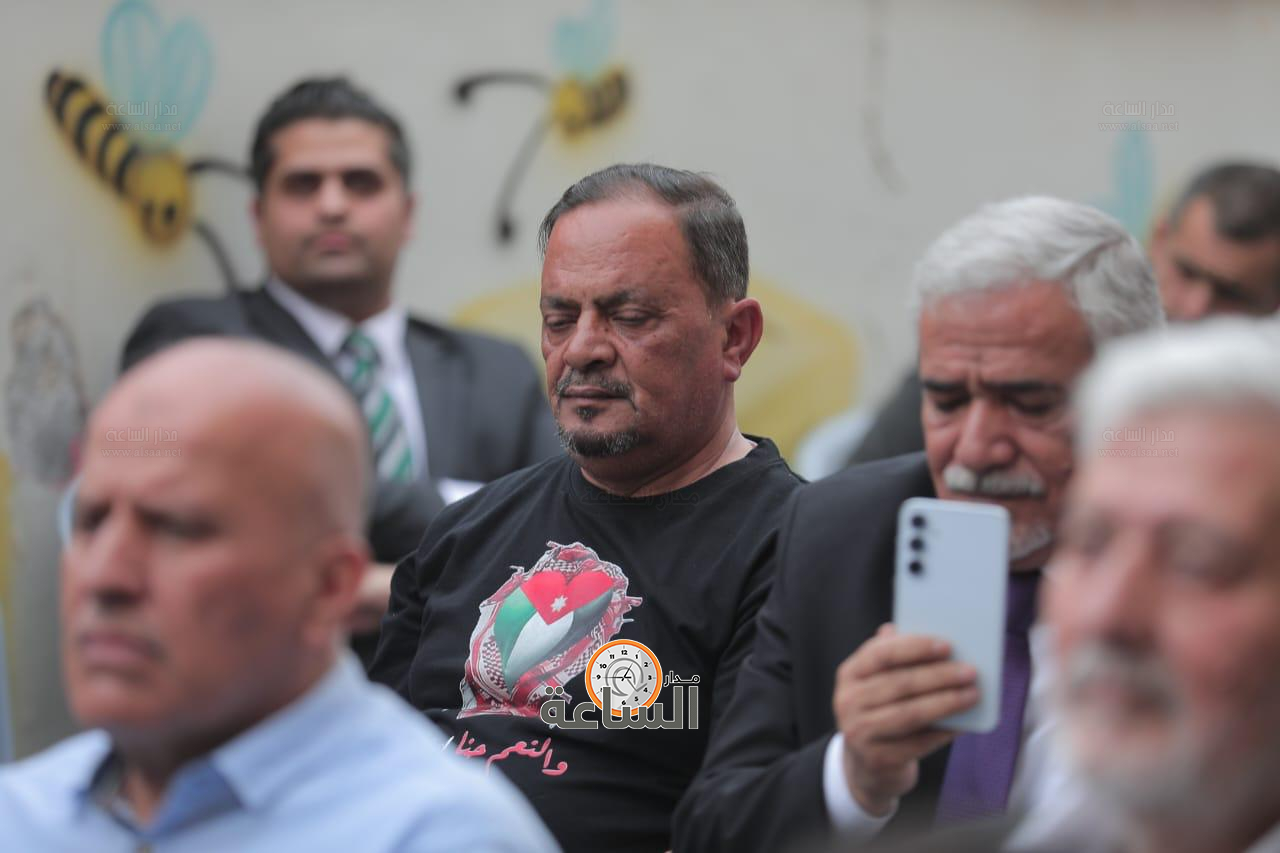 Madar Al-Saa Images 0.18576193364761506