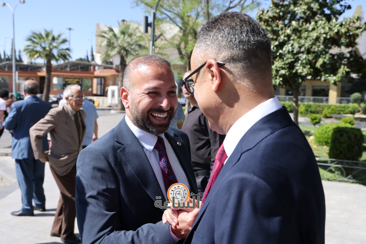 Madar Al-Saa Images 0.9604669192827787