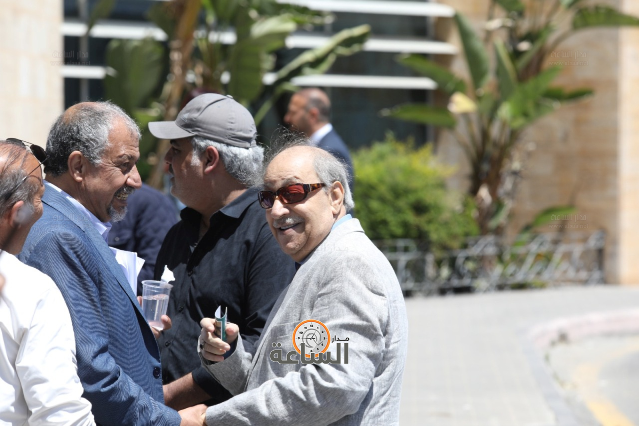 Madar Al-Saa Images 0.7599604844290084