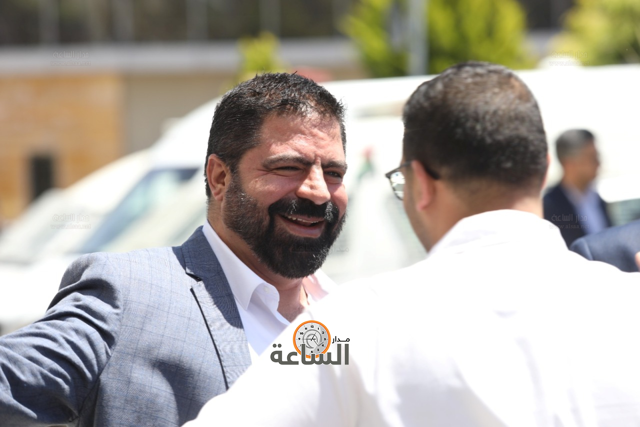 Madar Al-Saa Images 0.354502537670492