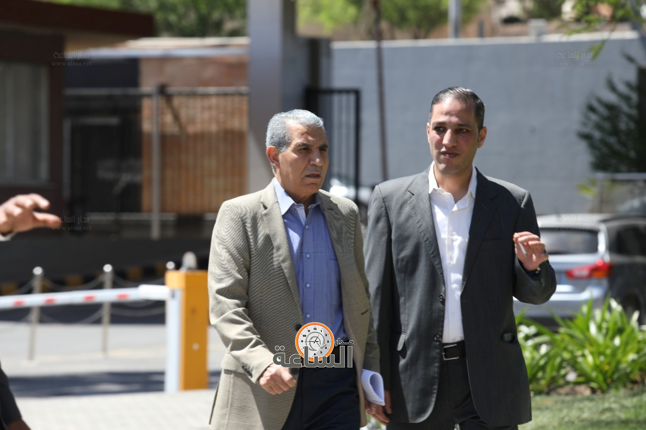 Madar Al-Saa Images 0.14183114868803126