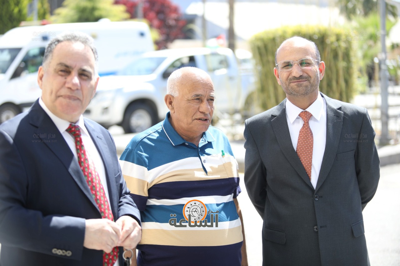 Madar Al-Saa Images 0.9940176655733606