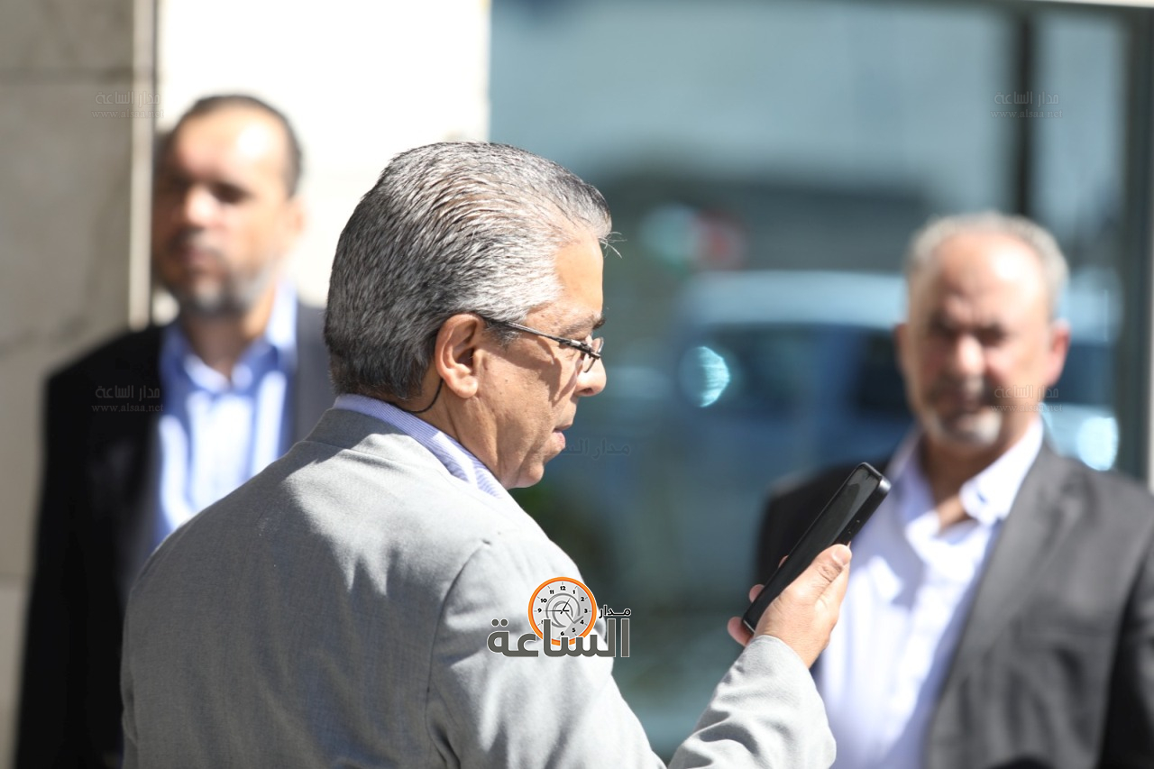 Madar Al-Saa Images 0.5436347647504614