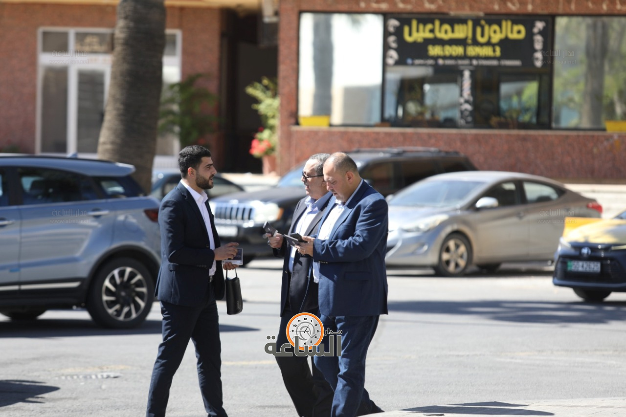 Madar Al-Saa Images 0.026376883095180492