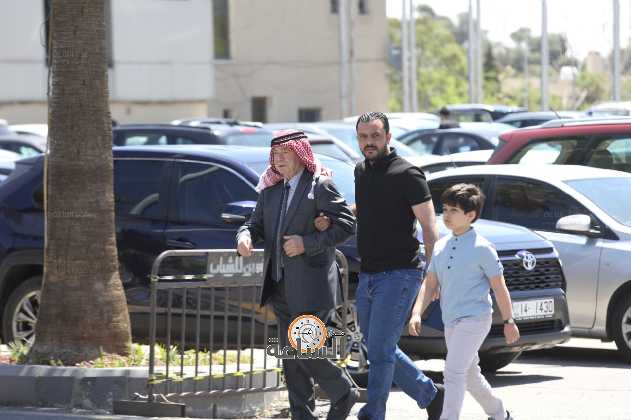 Madar Al-Saa Images 0.16994044322055457