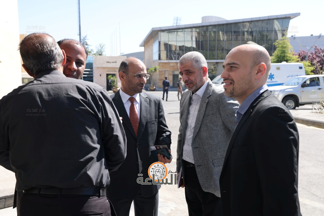 Madar Al-Saa Images 0.09874428285751846