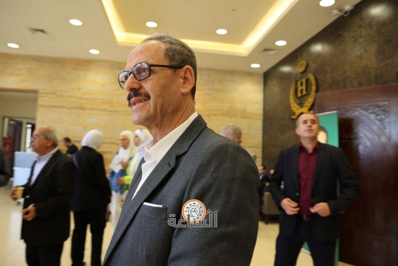 Madar Al-Saa Images 0.7933566613660624