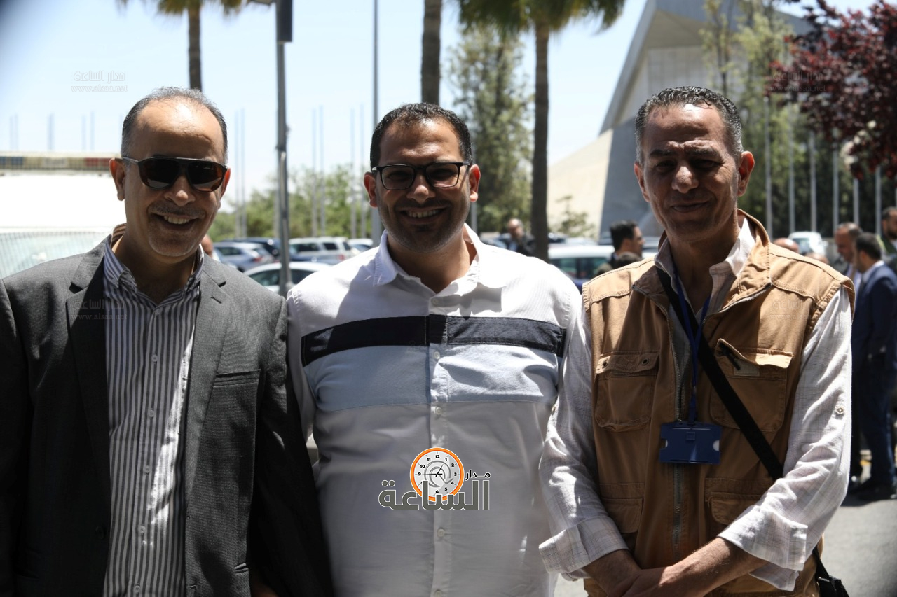 Madar Al-Saa Images 0.9161132785630569