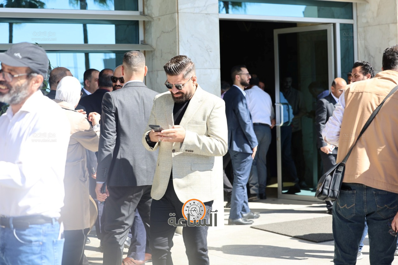 Madar Al-Saa Images 0.740928646963882