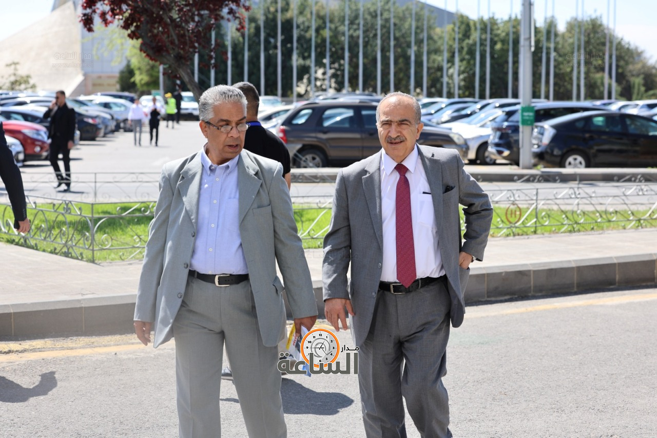 Madar Al-Saa Images 0.09507735385839466