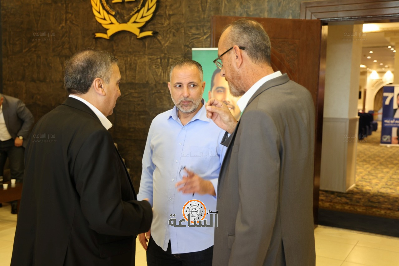 Madar Al-Saa Images 0.07438437057421388