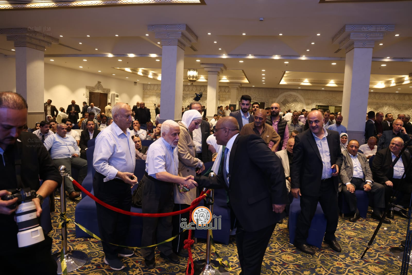 Madar Al-Saa Images 0.03706031478622829