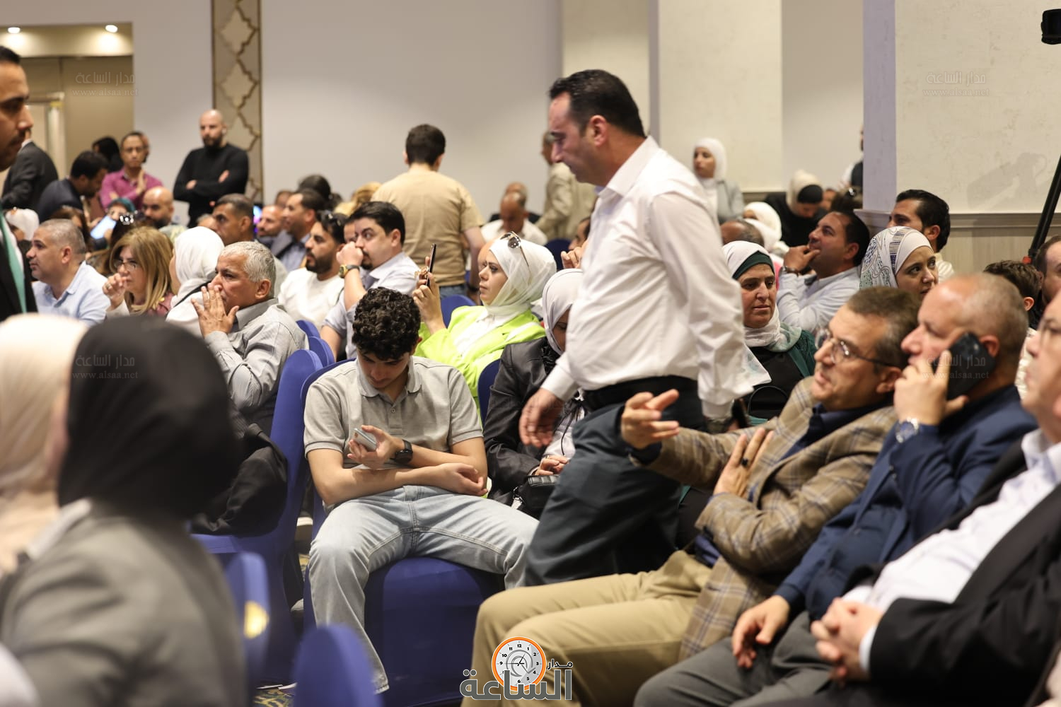 Madar Al-Saa Images 0.035884709457807085