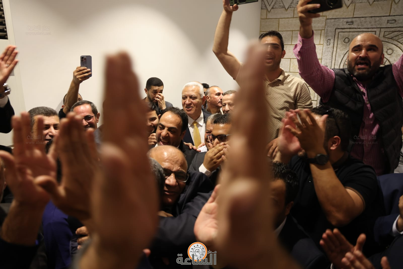 Madar Al-Saa Images 0.39410904843031513