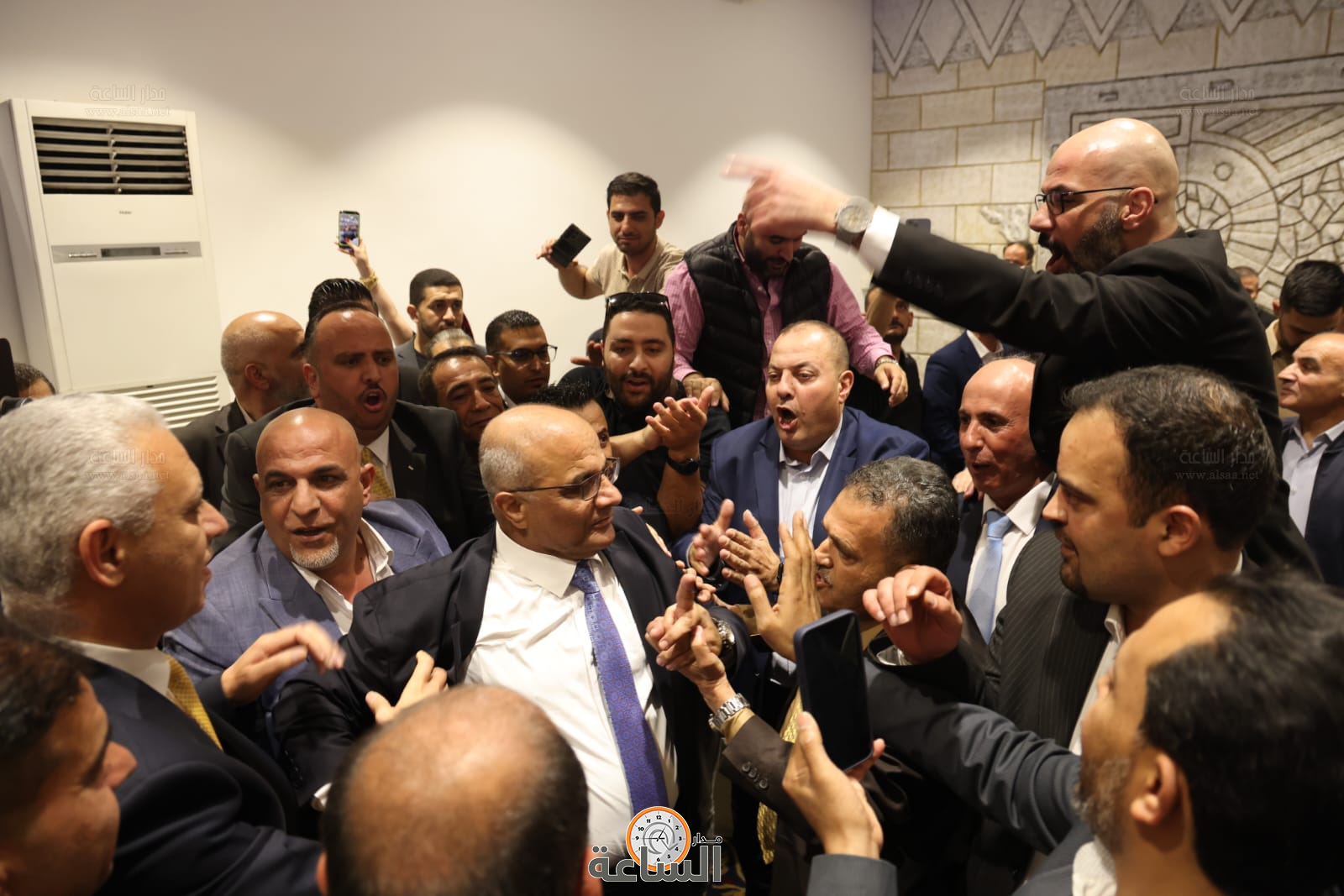 Madar Al-Saa Images 0.5905790872539705