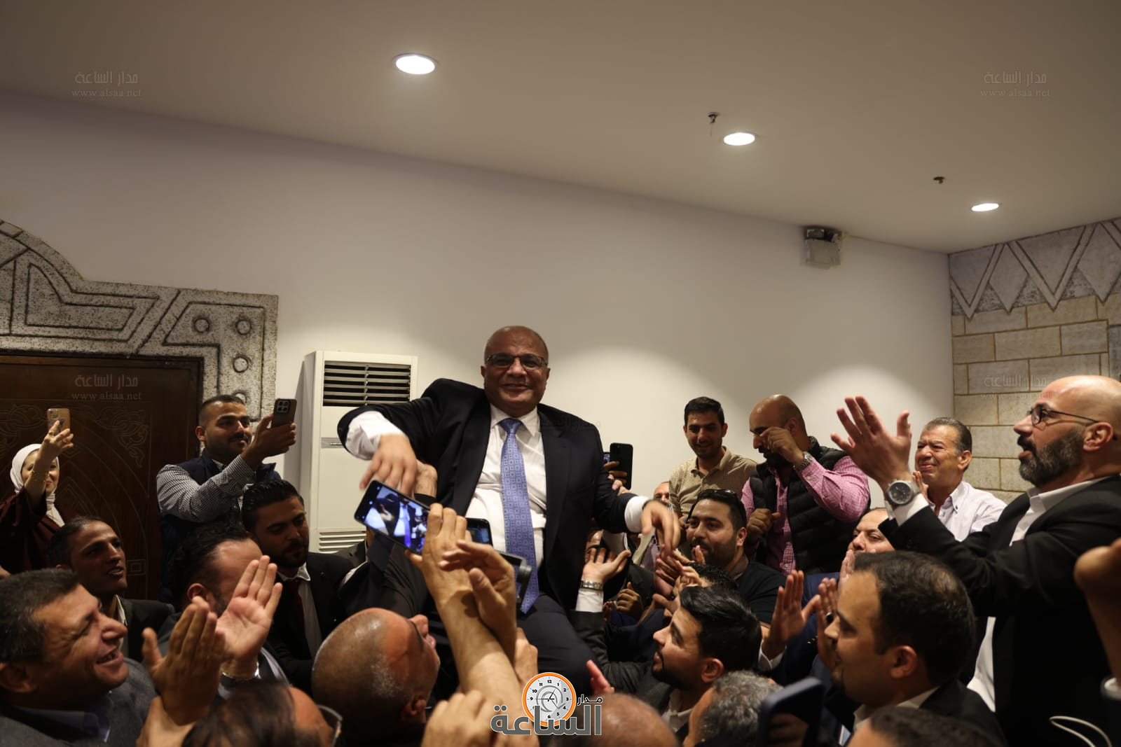 Madar Al-Saa Images 0.6198378063278734