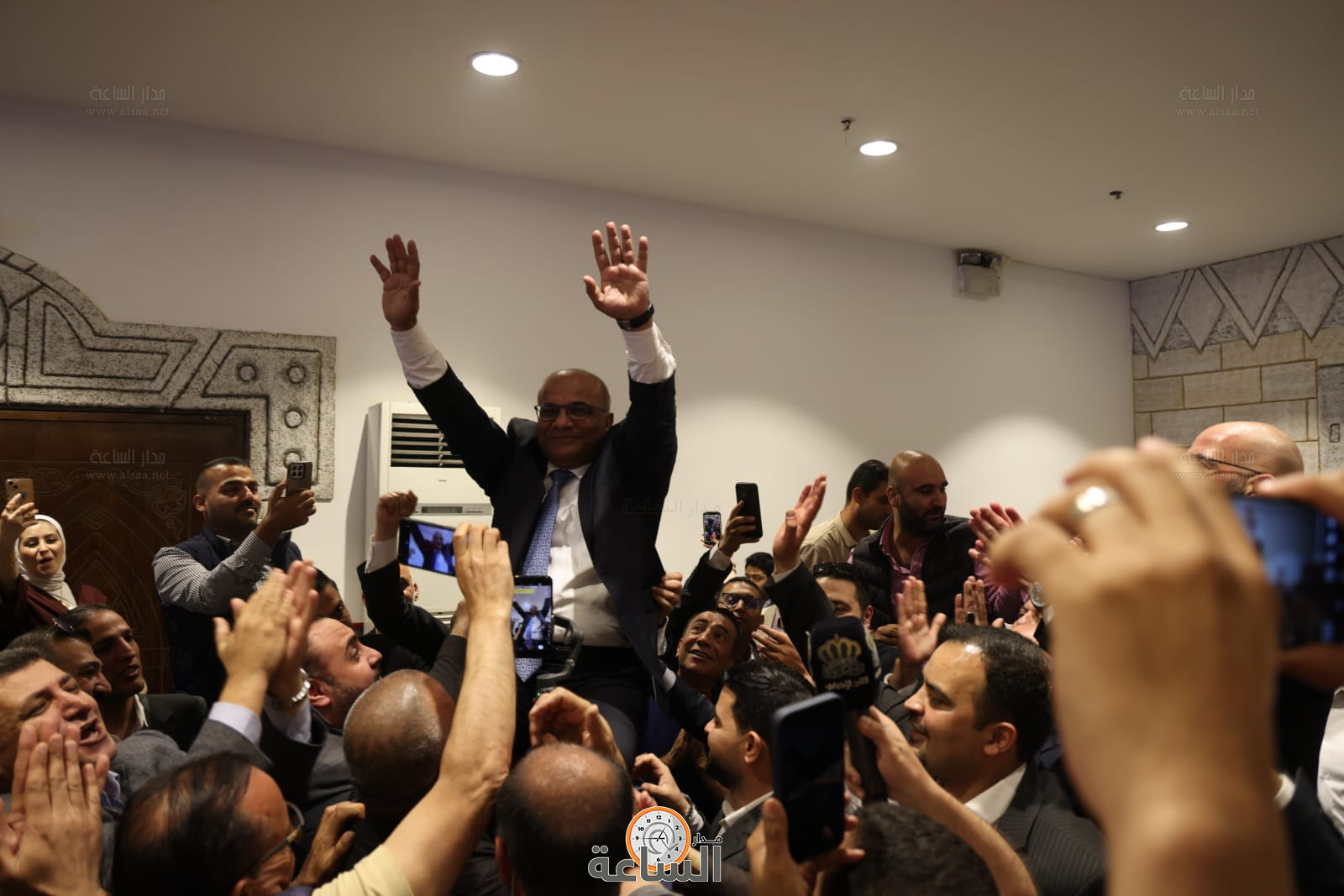 Madar Al-Saa Images 0.24581947080033217