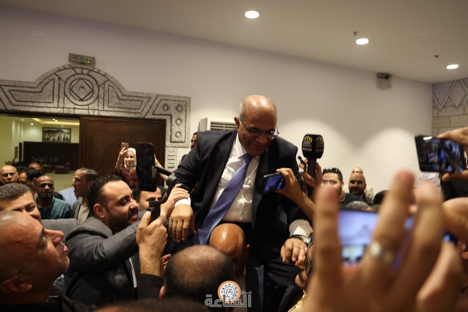 Madar Al-Saa Images 0.980238023127129