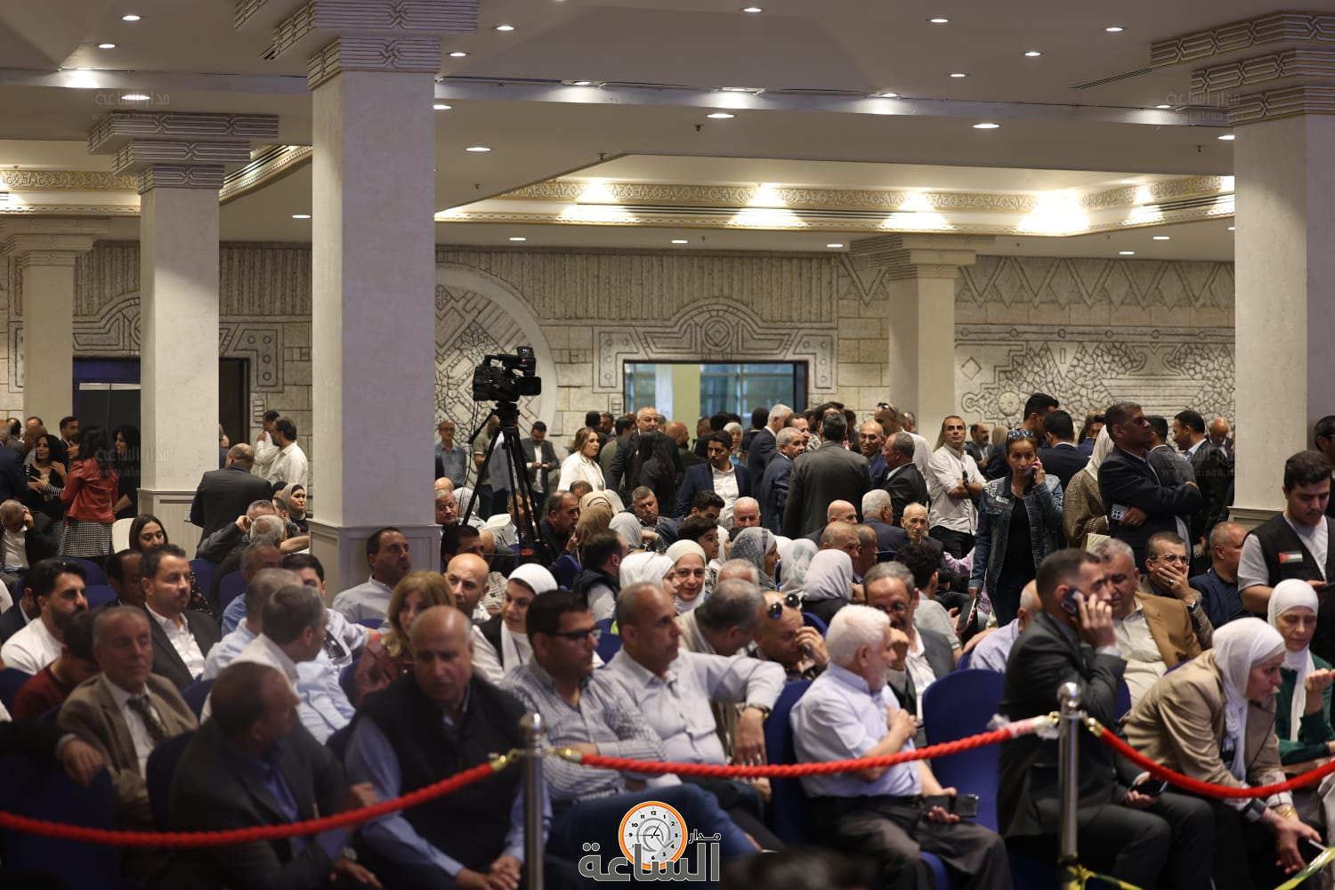 Madar Al-Saa Images 0.5738466398846005